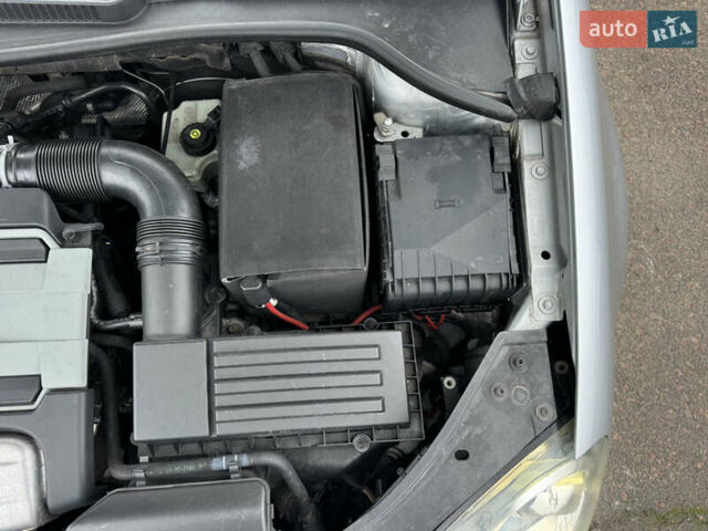 Сірий Фольксваген Гольф, об'ємом двигуна 1.4 л та пробігом 217 тис. км за 7800 $, фото 62 на Automoto.ua