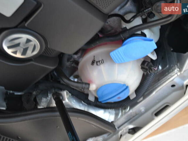 Сірий Фольксваген Гольф, об'ємом двигуна 1.6 л та пробігом 162 тис. км за 7200 $, фото 41 на Automoto.ua