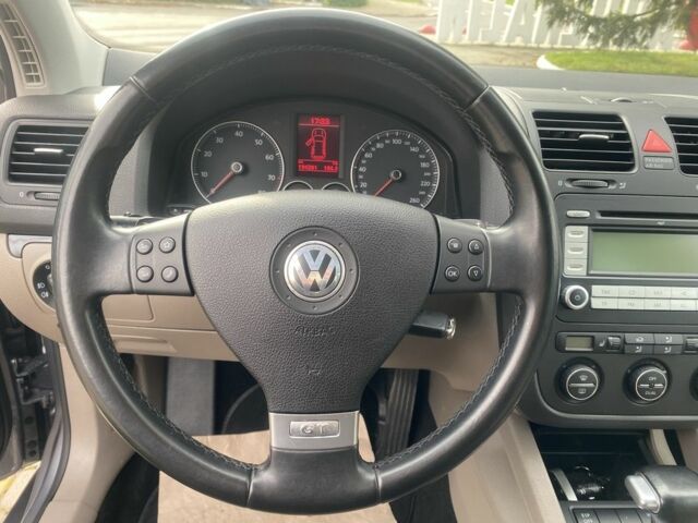 Сірий Фольксваген Гольф, об'ємом двигуна 1.4 л та пробігом 194 тис. км за 7700 $, фото 18 на Automoto.ua