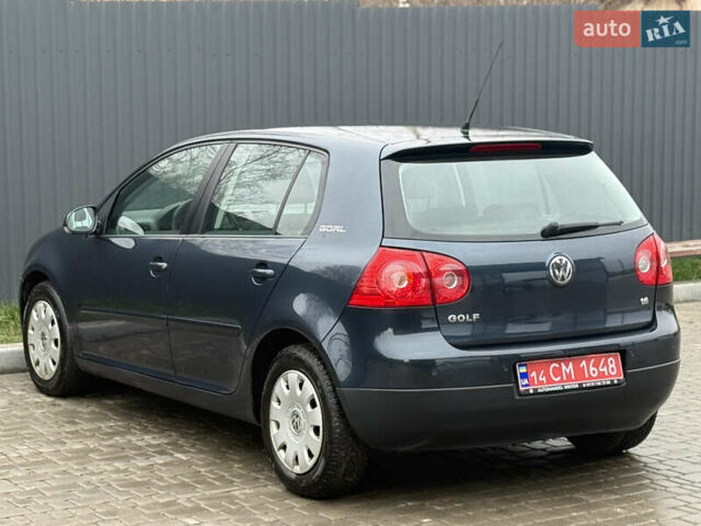 Сірий Фольксваген Гольф, об'ємом двигуна 1.6 л та пробігом 229 тис. км за 5555 $, фото 26 на Automoto.ua