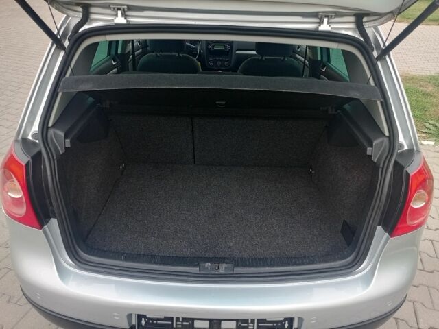 Серый Фольксваген Гольф, объемом двигателя 1.6 л и пробегом 240 тыс. км за 6500 $, фото 22 на Automoto.ua