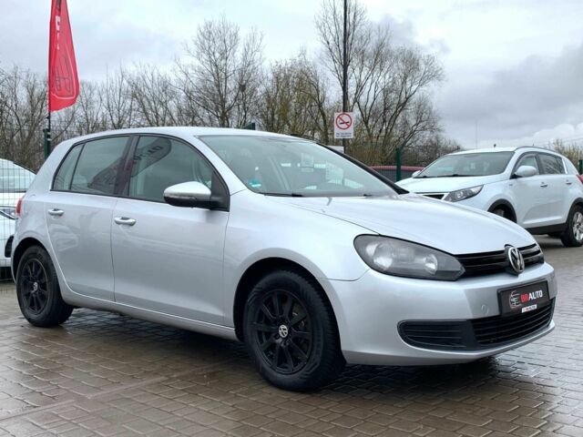 Серый Фольксваген Гольф, объемом двигателя 1.4 л и пробегом 228 тыс. км за 6899 $, фото 2 на Automoto.ua