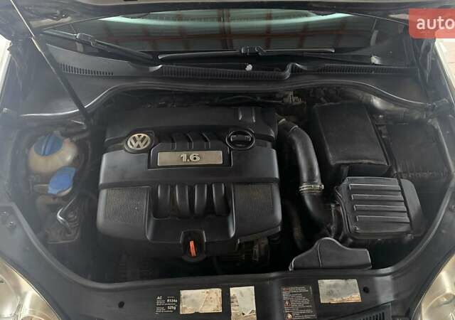 Серый Фольксваген Гольф, объемом двигателя 1.6 л и пробегом 299 тыс. км за 6790 $, фото 27 на Automoto.ua