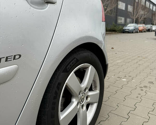 Серый Фольксваген Гольф, объемом двигателя 1.4 л и пробегом 251 тыс. км за 6450 $, фото 44 на Automoto.ua