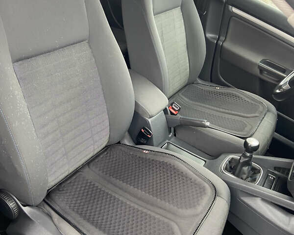 Серый Фольксваген Гольф, объемом двигателя 1.4 л и пробегом 191 тыс. км за 6350 $, фото 39 на Automoto.ua