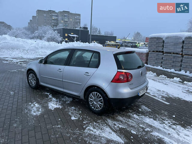 Сірий Фольксваген Гольф, об'ємом двигуна 1.6 л та пробігом 203 тис. км за 5700 $, фото 9 на Automoto.ua