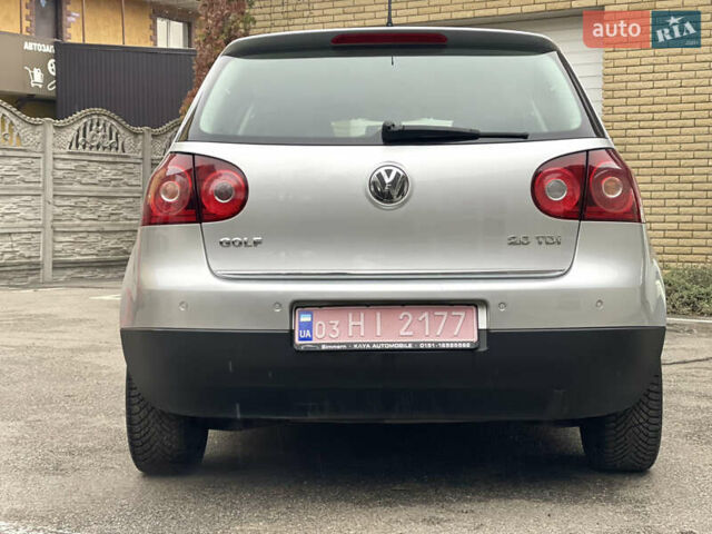 Серый Фольксваген Гольф, объемом двигателя 1.97 л и пробегом 261 тыс. км за 7700 $, фото 4 на Automoto.ua