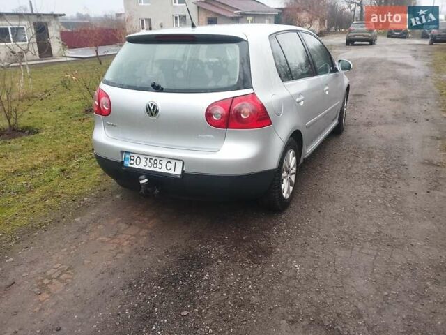 Серый Фольксваген Гольф, объемом двигателя 1.6 л и пробегом 270 тыс. км за 5500 $, фото 4 на Automoto.ua