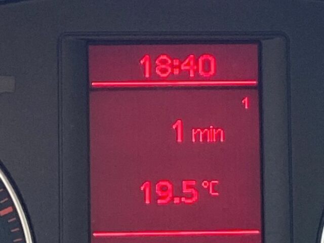 Серый Фольксваген Гольф, объемом двигателя 1.4 л и пробегом 243 тыс. км за 5700 $, фото 7 на Automoto.ua