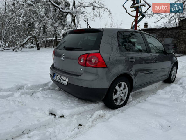 Серый Фольксваген Гольф, объемом двигателя 1.6 л и пробегом 247 тыс. км за 5550 $, фото 7 на Automoto.ua