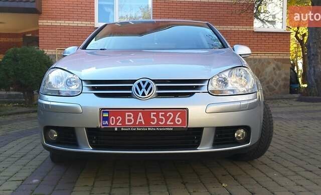 Сірий Фольксваген Гольф, об'ємом двигуна 1.6 л та пробігом 228 тис. км за 6500 $, фото 1 на Automoto.ua