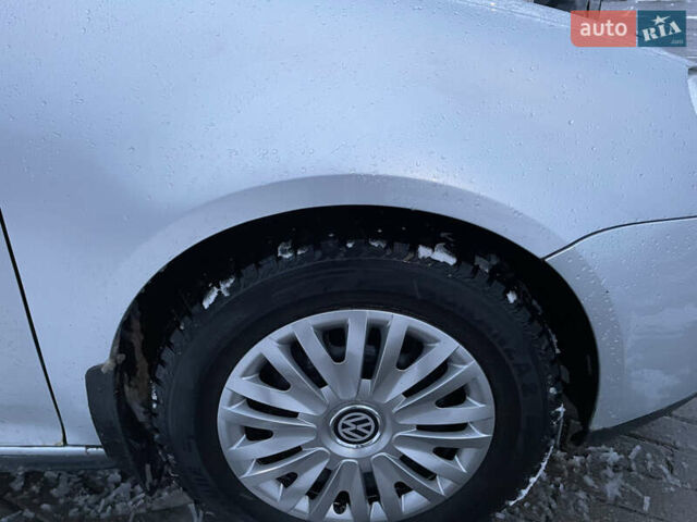 Сірий Фольксваген Гольф, об'ємом двигуна 1.6 л та пробігом 203 тис. км за 5700 $, фото 13 на Automoto.ua