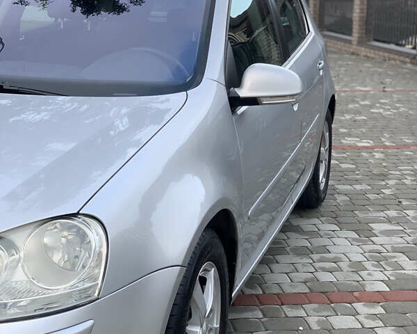 Сірий Фольксваген Гольф, об'ємом двигуна 1.4 л та пробігом 211 тис. км за 6850 $, фото 9 на Automoto.ua