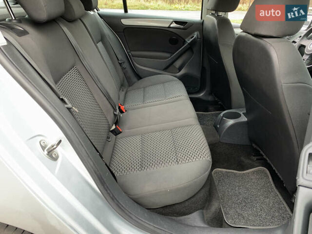 Серый Фольксваген Гольф, объемом двигателя 1.4 л и пробегом 228 тыс. км за 6899 $, фото 29 на Automoto.ua