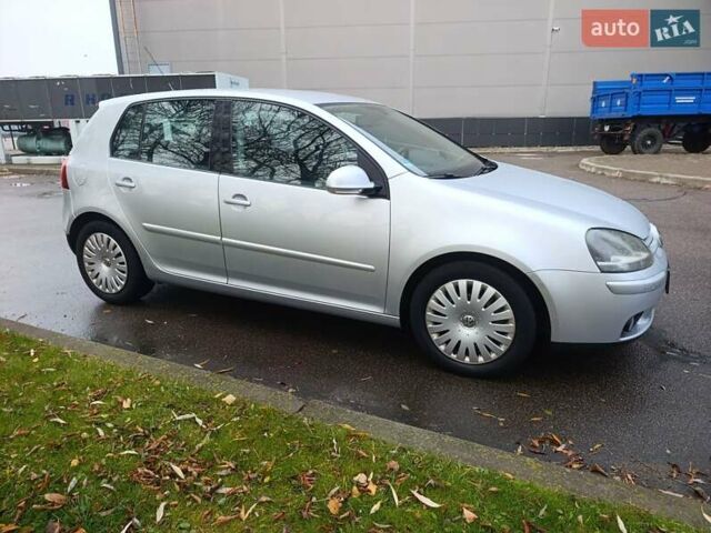 Серый Фольксваген Гольф, объемом двигателя 1.6 л и пробегом 280 тыс. км за 6500 $, фото 10 на Automoto.ua