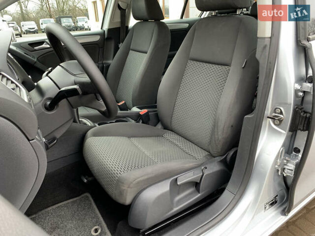 Серый Фольксваген Гольф, объемом двигателя 1.4 л и пробегом 228 тыс. км за 6899 $, фото 24 на Automoto.ua