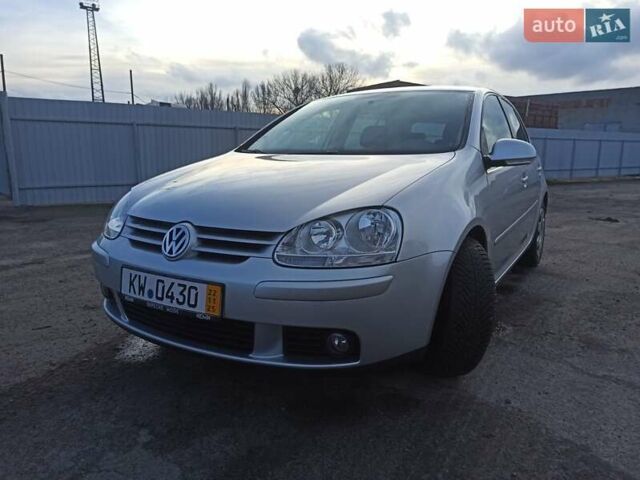 Серый Фольксваген Гольф, объемом двигателя 1.4 л и пробегом 190 тыс. км за 5999 $, фото 1 на Automoto.ua