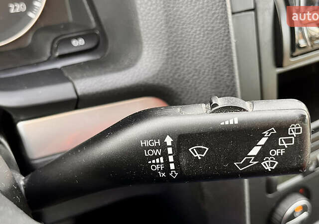 Серый Фольксваген Гольф, объемом двигателя 1.4 л и пробегом 217 тыс. км за 5649 $, фото 18 на Automoto.ua