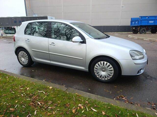 Серый Фольксваген Гольф, объемом двигателя 1.6 л и пробегом 280 тыс. км за 6500 $, фото 7 на Automoto.ua