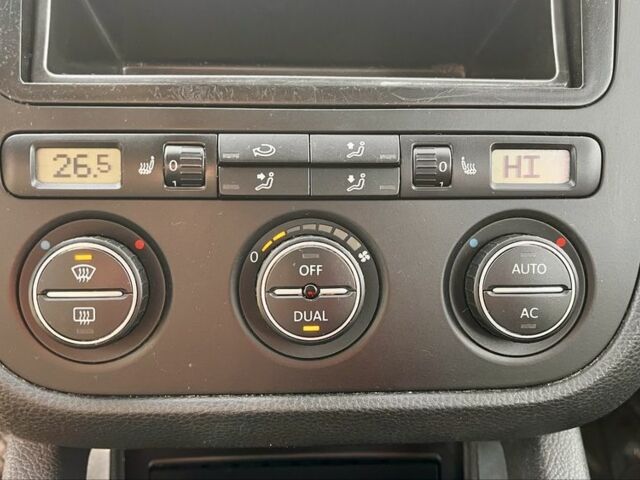 Серый Фольксваген Гольф, объемом двигателя 1.4 л и пробегом 217 тыс. км за 5550 $, фото 13 на Automoto.ua