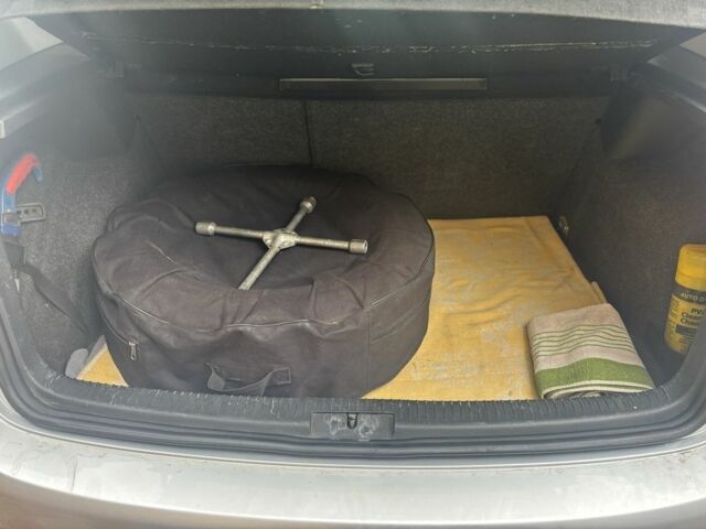 Серый Фольксваген Гольф, объемом двигателя 0 л и пробегом 230 тыс. км за 6300 $, фото 4 на Automoto.ua