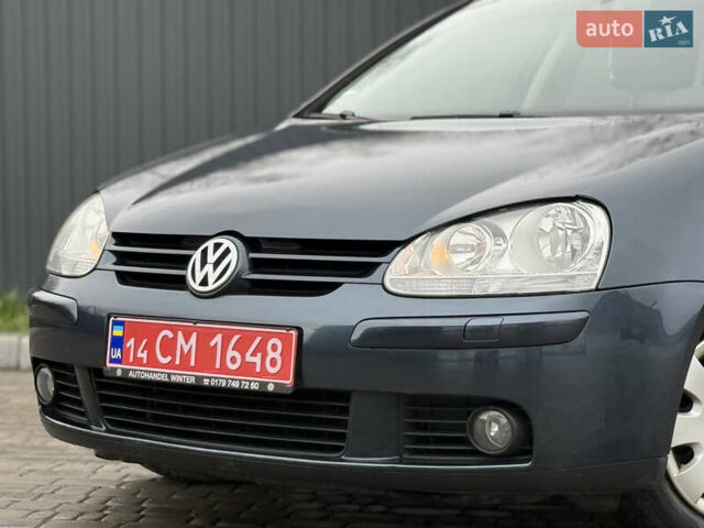 Сірий Фольксваген Гольф, об'ємом двигуна 1.6 л та пробігом 229 тис. км за 5555 $, фото 9 на Automoto.ua