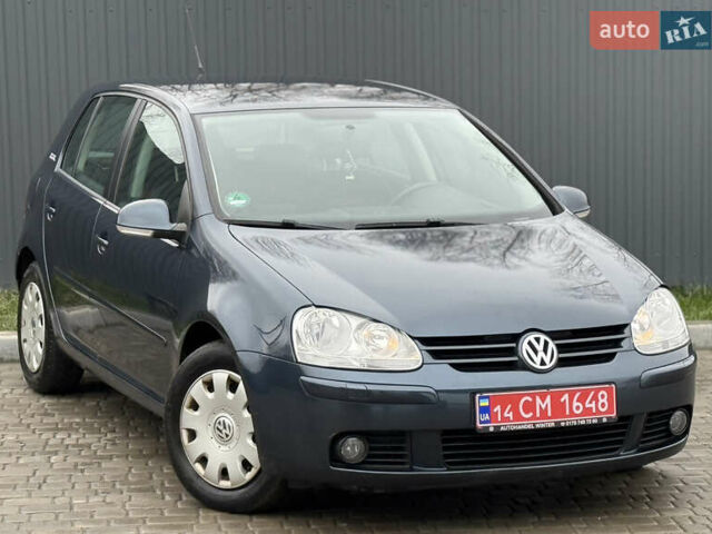 Сірий Фольксваген Гольф, об'ємом двигуна 1.6 л та пробігом 229 тис. км за 5555 $, фото 14 на Automoto.ua
