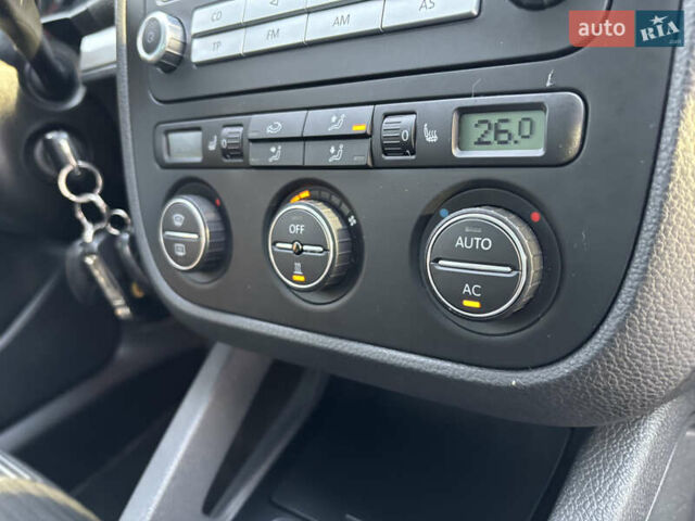 Сірий Фольксваген Гольф, об'ємом двигуна 1.4 л та пробігом 230 тис. км за 5700 $, фото 17 на Automoto.ua