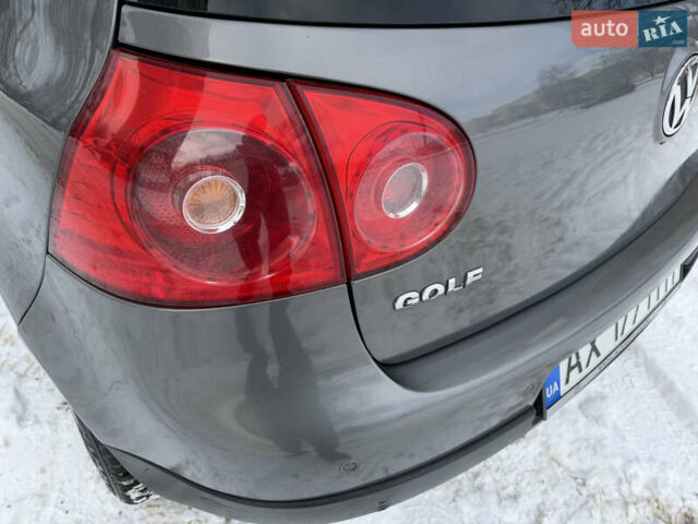 Серый Фольксваген Гольф, объемом двигателя 1.4 л и пробегом 203 тыс. км за 5950 $, фото 15 на Automoto.ua