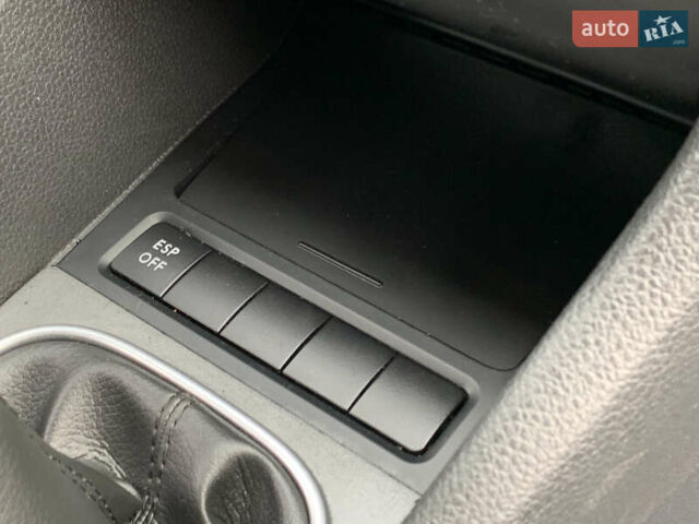 Серый Фольксваген Гольф, объемом двигателя 1.4 л и пробегом 228 тыс. км за 6899 $, фото 34 на Automoto.ua