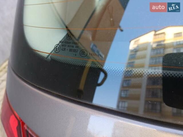 Серый Фольксваген Гольф, объемом двигателя 1.6 л и пробегом 168 тыс. км за 6800 $, фото 47 на Automoto.ua