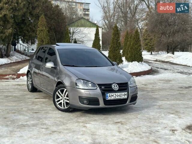 Серый Фольксваген Гольф, объемом двигателя 1.6 л и пробегом 224 тыс. км за 5650 $, фото 14 на Automoto.ua