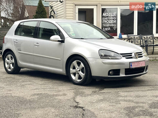 Сірий Фольксваген Гольф, об'ємом двигуна 2 л та пробігом 261 тис. км за 7750 $, фото 10 на Automoto.ua