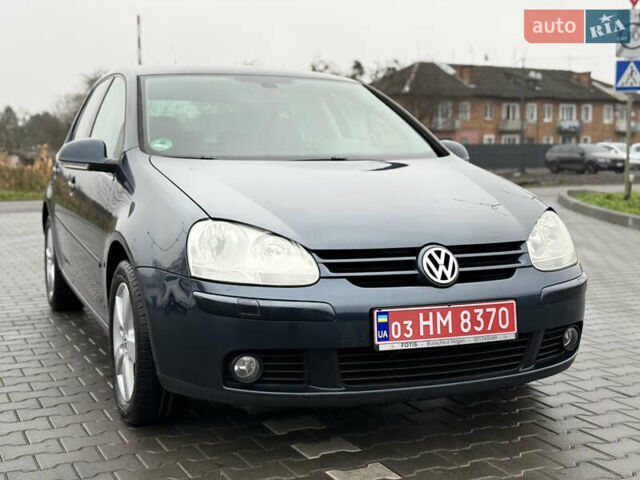 Серый Фольксваген Гольф, объемом двигателя 1.6 л и пробегом 227 тыс. км за 6300 $, фото 12 на Automoto.ua