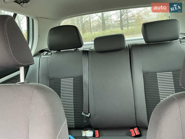 Серый Фольксваген Гольф, объемом двигателя 1.4 л и пробегом 184 тыс. км за 6999 $, фото 13 на Automoto.ua