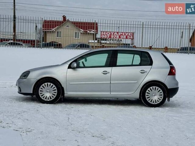 Серый Фольксваген Гольф, объемом двигателя 1.6 л и пробегом 277 тыс. км за 6700 $, фото 13 на Automoto.ua