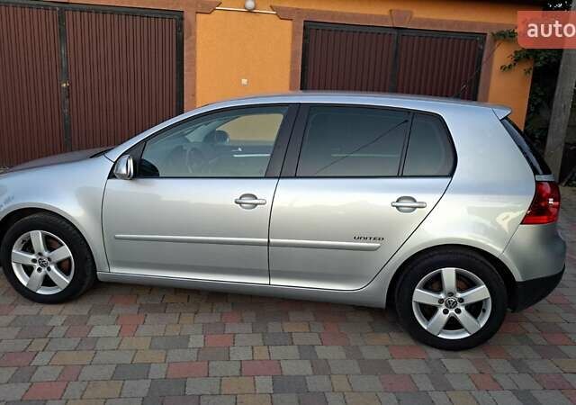 Сірий Фольксваген Гольф, об'ємом двигуна 1.39 л та пробігом 240 тис. км за 6500 $, фото 8 на Automoto.ua