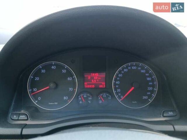 Серый Фольксваген Гольф, объемом двигателя 1.6 л и пробегом 168 тыс. км за 6800 $, фото 39 на Automoto.ua