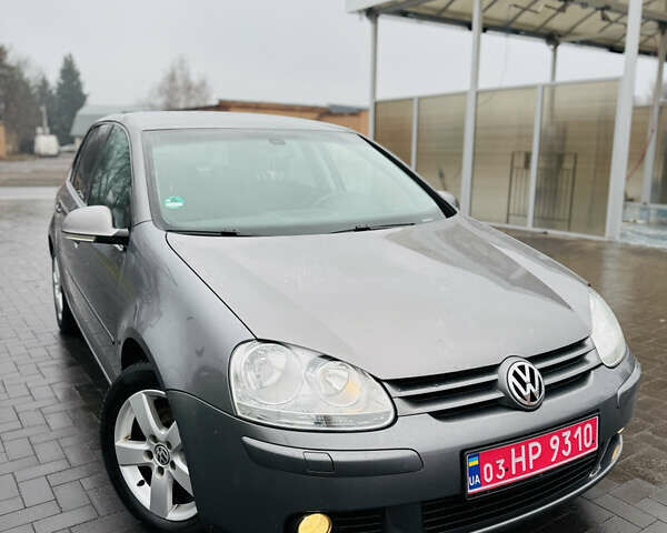 Серый Фольксваген Гольф, объемом двигателя 1.6 л и пробегом 245 тыс. км за 6650 $, фото 18 на Automoto.ua