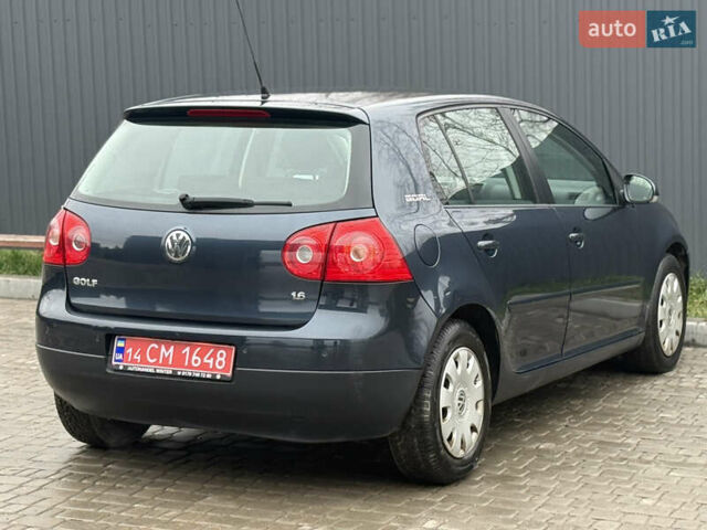Сірий Фольксваген Гольф, об'ємом двигуна 1.6 л та пробігом 229 тис. км за 5555 $, фото 38 на Automoto.ua