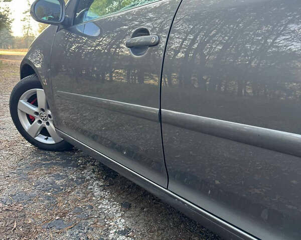 Сірий Фольксваген Гольф, об'ємом двигуна 1.6 л та пробігом 250 тис. км за 6799 $, фото 41 на Automoto.ua