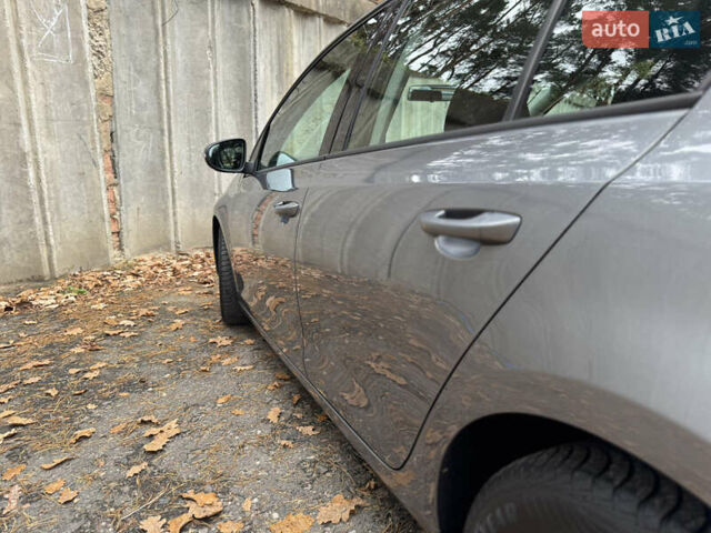 Серый Фольксваген Гольф, объемом двигателя 1.4 л и пробегом 217 тыс. км за 6300 $, фото 21 на Automoto.ua