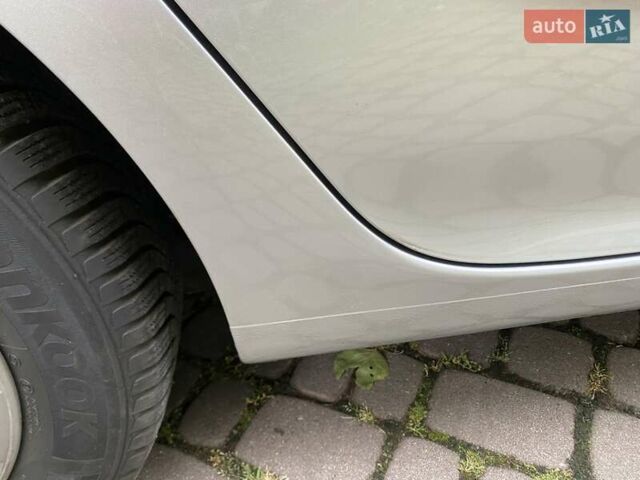 Серый Фольксваген Гольф, объемом двигателя 1.39 л и пробегом 223 тыс. км за 5750 $, фото 12 на Automoto.ua