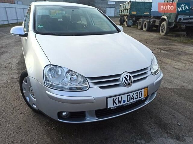 Серый Фольксваген Гольф, объемом двигателя 1.4 л и пробегом 190 тыс. км за 5999 $, фото 11 на Automoto.ua