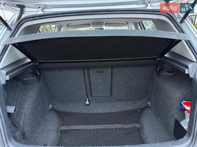 Серый Фольксваген Гольф, объемом двигателя 1.4 л и пробегом 162 тыс. км за 5950 $, фото 31 на Automoto.ua