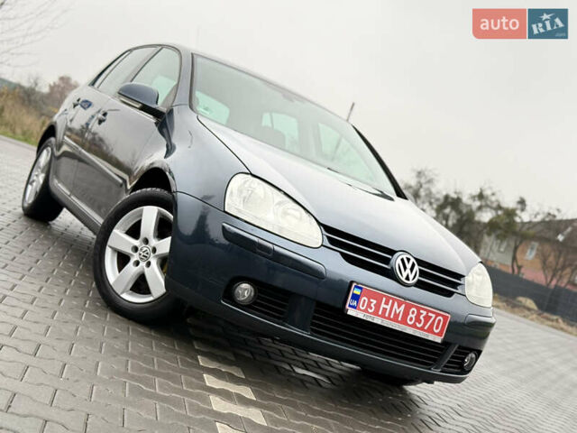 Серый Фольксваген Гольф, объемом двигателя 1.6 л и пробегом 227 тыс. км за 6300 $, фото 110 на Automoto.ua