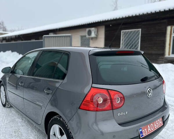 Серый Фольксваген Гольф, объемом двигателя 0 л и пробегом 240 тыс. км за 6500 $, фото 4 на Automoto.ua