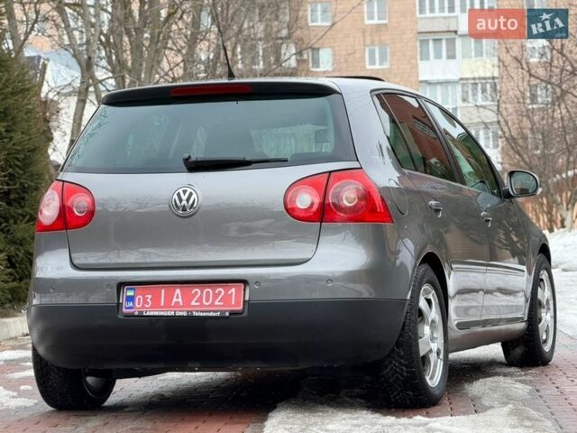 Серый Фольксваген Гольф, объемом двигателя 1.6 л и пробегом 198 тыс. км за 6499 $, фото 43 на Automoto.ua
