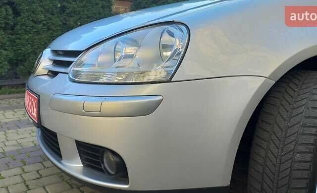 Сірий Фольксваген Гольф, об'ємом двигуна 1.6 л та пробігом 228 тис. км за 6500 $, фото 8 на Automoto.ua