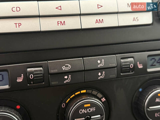 Сірий Фольксваген Гольф, об'ємом двигуна 1.6 л та пробігом 229 тис. км за 5555 $, фото 73 на Automoto.ua